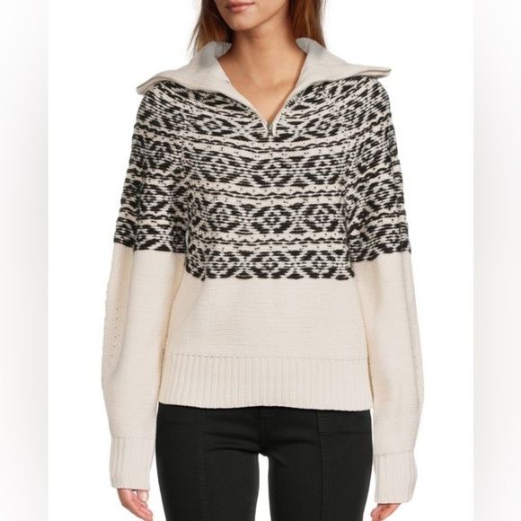 NWT AVANTLOOK Sweater! - Picture 1 of 10